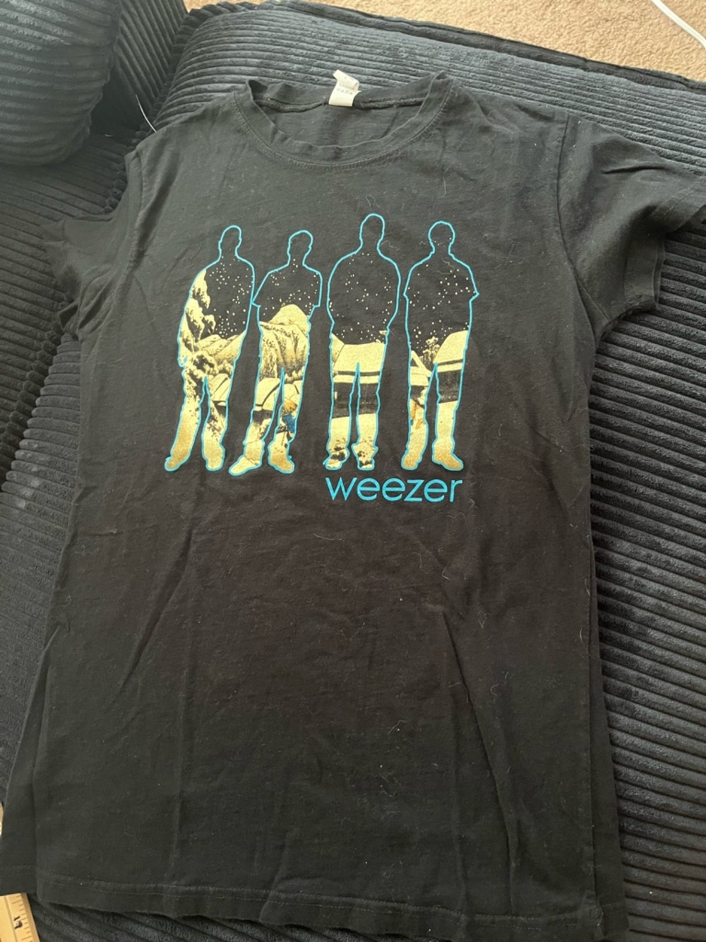 Weezer Women’s Black memories tour 2010/2011 Graphic Short Sleeve Tee